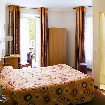 Hotel De La Place Des Alpes Parigi