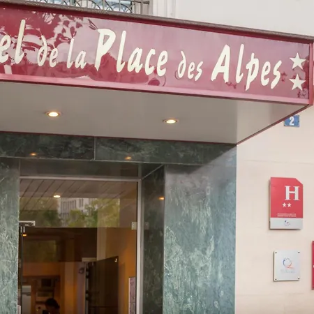 De La Place Des Alpes 2* Parigi