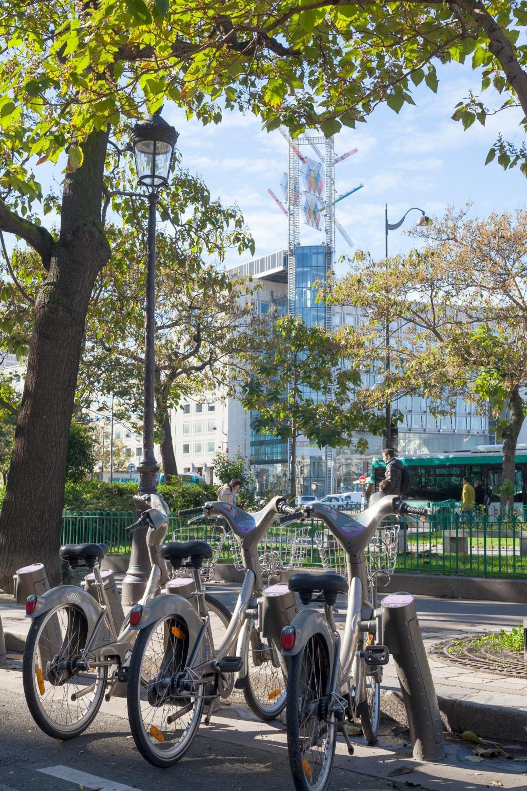 Hotel De La Place Des Alpes